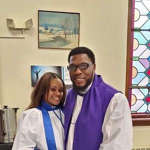 Meet your Posher, Gregory